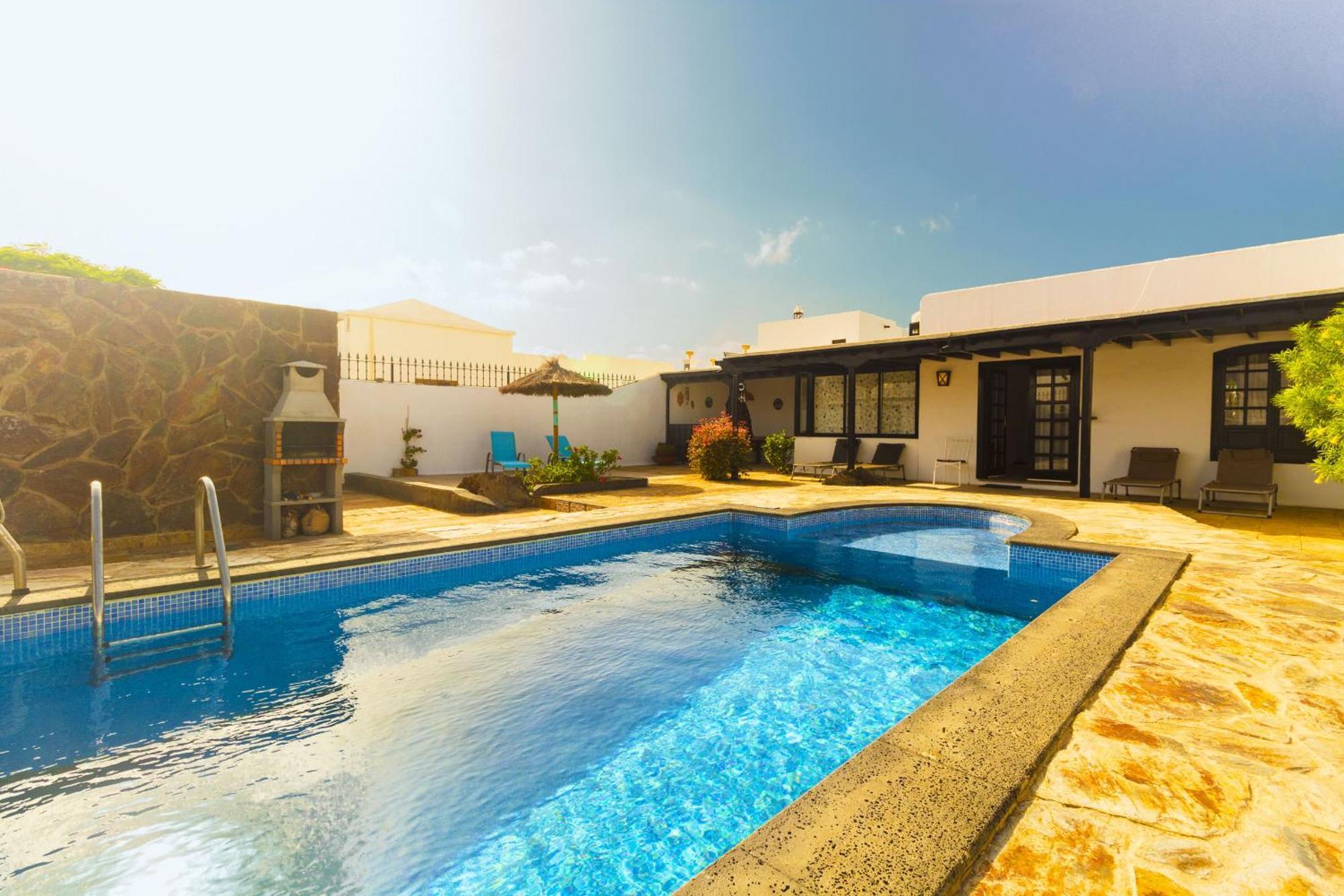 Luxury Villa Alfred プエルト・デル・カルメン エクステリア 写真